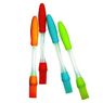  - Pinceau en silicone avec r�servoir