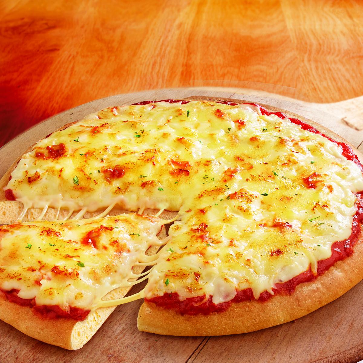3248833088902 - Marie - Pizzas 4 fromages Emmental Cheddar Edam Mozzarella