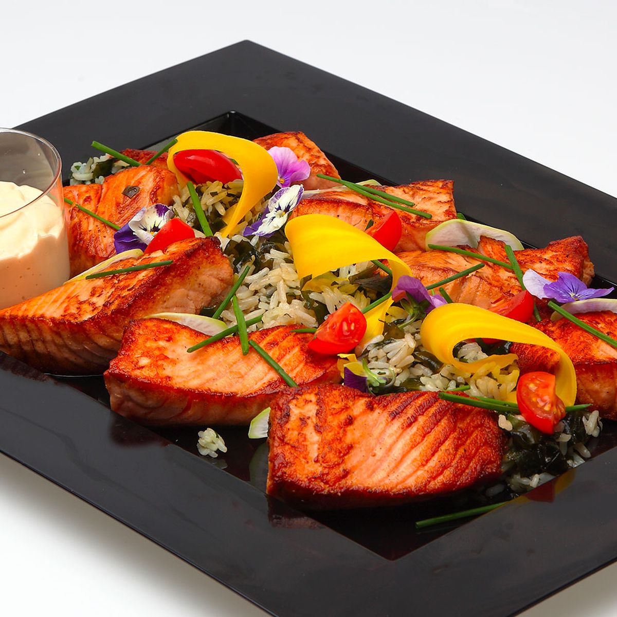 2050000330407 - Idbuffet - Pavés de saumon rôtis au riz et algues