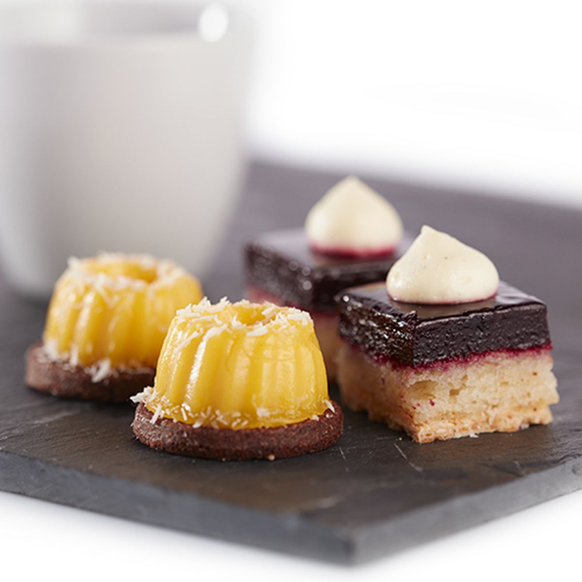 2050000343636 - Traiteur Idbuffet - Plateau de mignardises