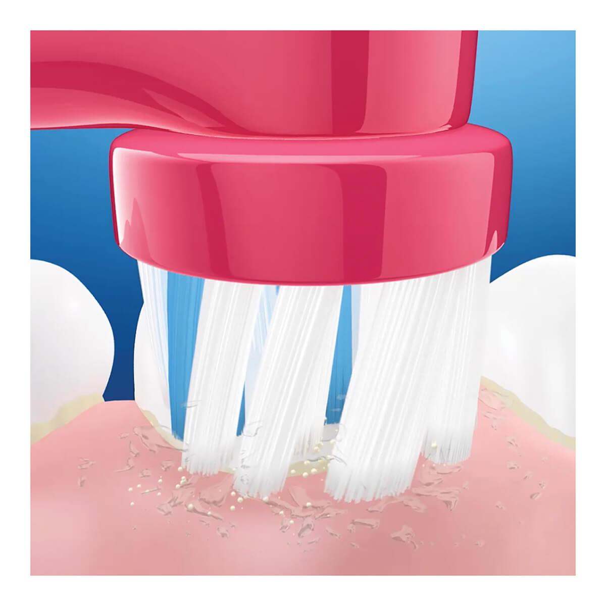 4210201241379 - Oral B - Brosse à dents Reine des Neiges D 170