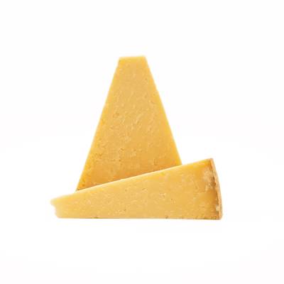 Le Chariot à fromages, Artisan Fromager Cantal Vieux affinage tunnel AOP - Lait de vache pasteurisé, environ 250g