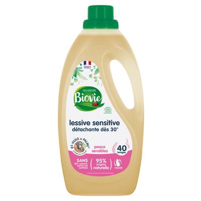 Biovie Lessive Liquide Concentrée pour Peaux Sensibles 40 lavages, 2L