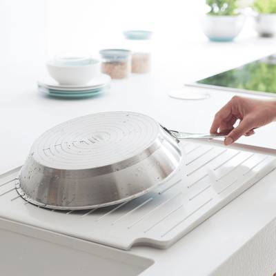 8710755117428 - Brabantia - Egouttoir à Vaisselle Light Grey