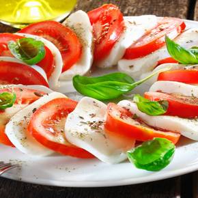 Tomate Mozzarella Sauce Pesto