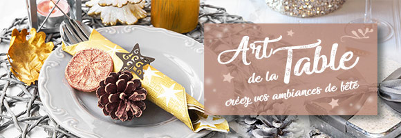 Retrouvez toute la vaisselle et ustensiles de cuisine dont vous aurez besoin pour préparer les fêtes de fin d'année. Grâce à notre gamme Art de la table choisissez nos nappes, verres, serviettes et toute notre déco pour faire une table chaleureuse et ultra chic. Et côté cuisine, vous y trouverez tous nos ustensiles de cuisine spécifiques qui vous permettront de faire facilement vos propres chocolats de noël ou votre foie gras. En panne d'idées cadeaux, pas de soucis, découvrez toutes nos idées cadeaux pour faire plaisir à votre entourage.